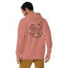 Snack & Conquer-Hoodie in der Farbe Dusty Rose, Rückansicht am männlichen Model – Streetwear für Läufer
