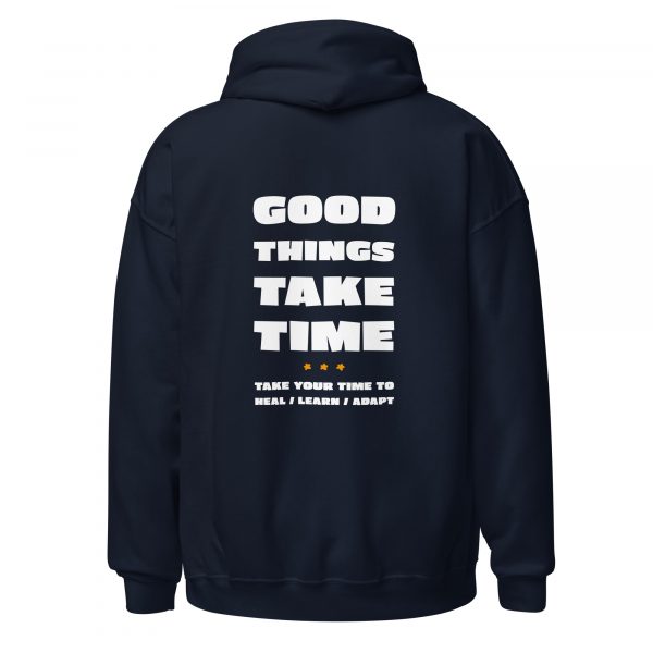 Good Things Take Time-Hoodie in der Farbe Navy Blazer/Dunkelblau, Rückansicht – Streetwear für Läufer